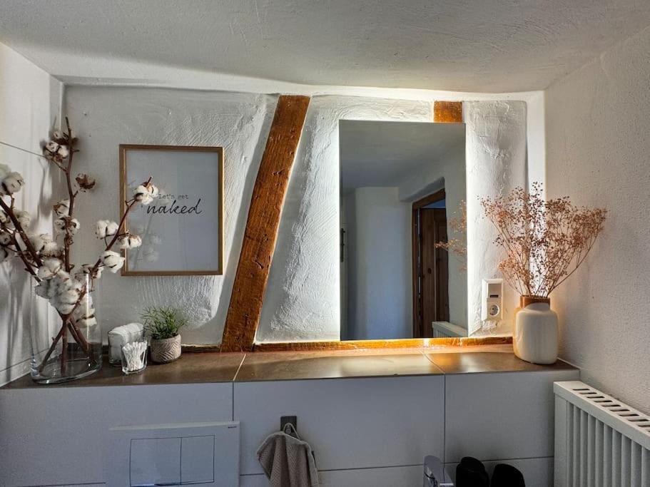 Pfaelzer Hexenhaeuschen In Edesheim Apartment ภายนอก รูปภาพ